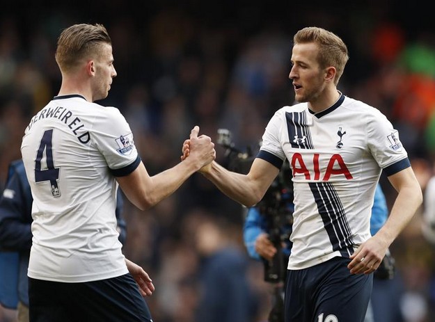 的新疆对阵 的新疆对阵